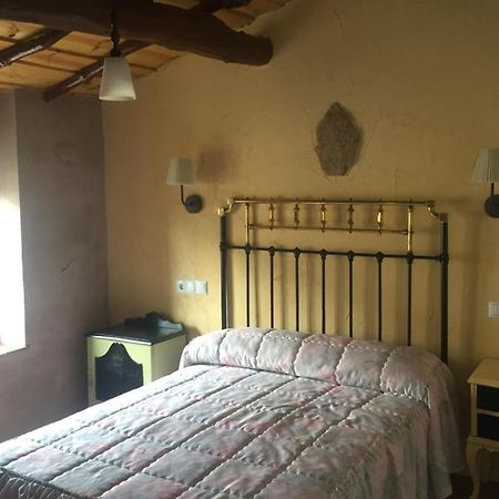 La Casa Del Molinero Hostel Calzada de Valdunciel Екстериор снимка